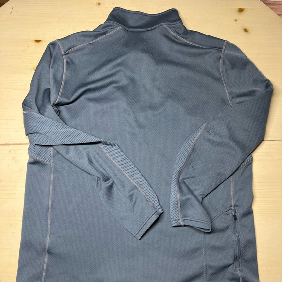 Sweatshirt - Picture 4 of 4